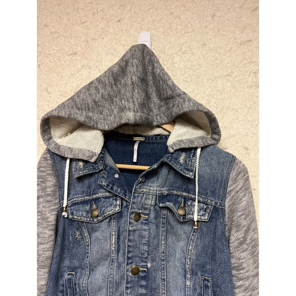 Free People Denim Knit Sleeve Hooded Hoodie Jacket Women's Size Small - Picture 4 of 10